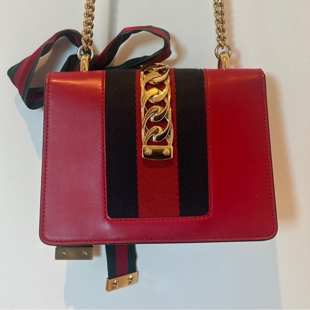 Gucci Red Leather Mini Web Chain Sylvie Shoulder Bag - Picture 6 of 10